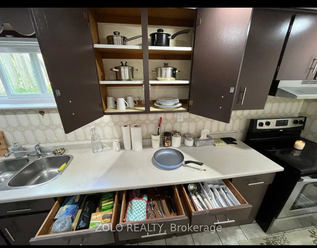 3402, Frobex, Erindale, Mississauga