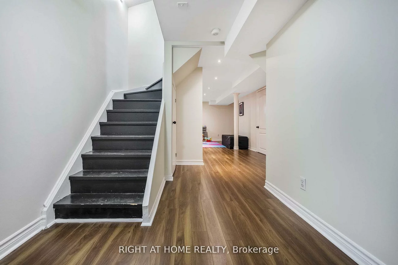 3014, Pendleton, Meadowvale, Mississauga