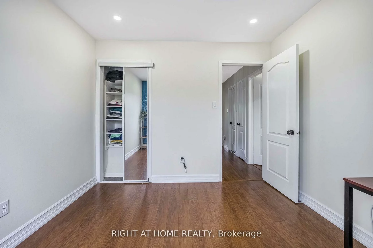 3014, Pendleton, Meadowvale, Mississauga