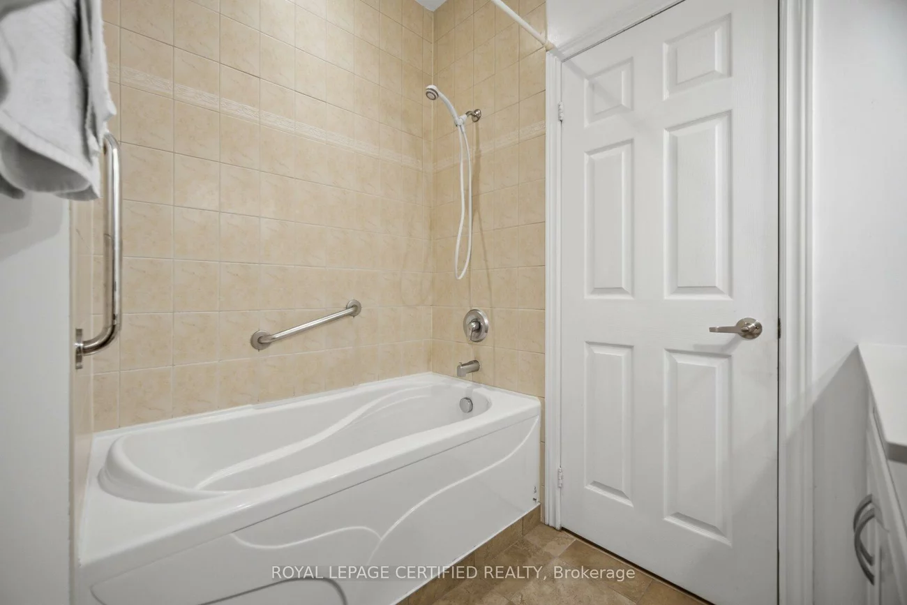 3555, Eglinton, Churchill Meadows, Mississauga