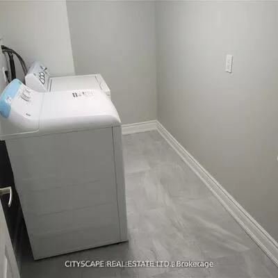 4375, Trail Blazer, Hurontario, Mississauga