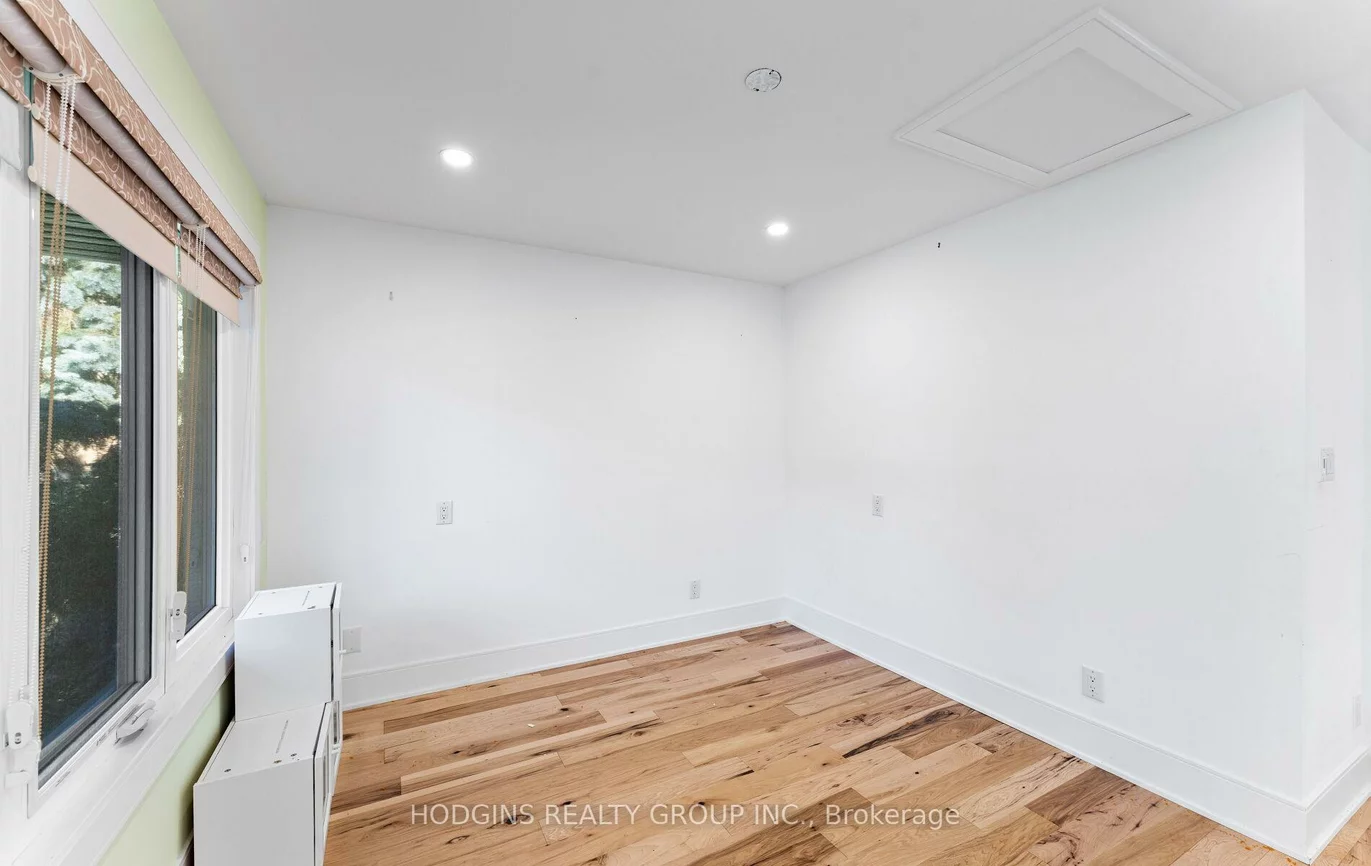 1670, Caverly, Erin Mills, Mississauga