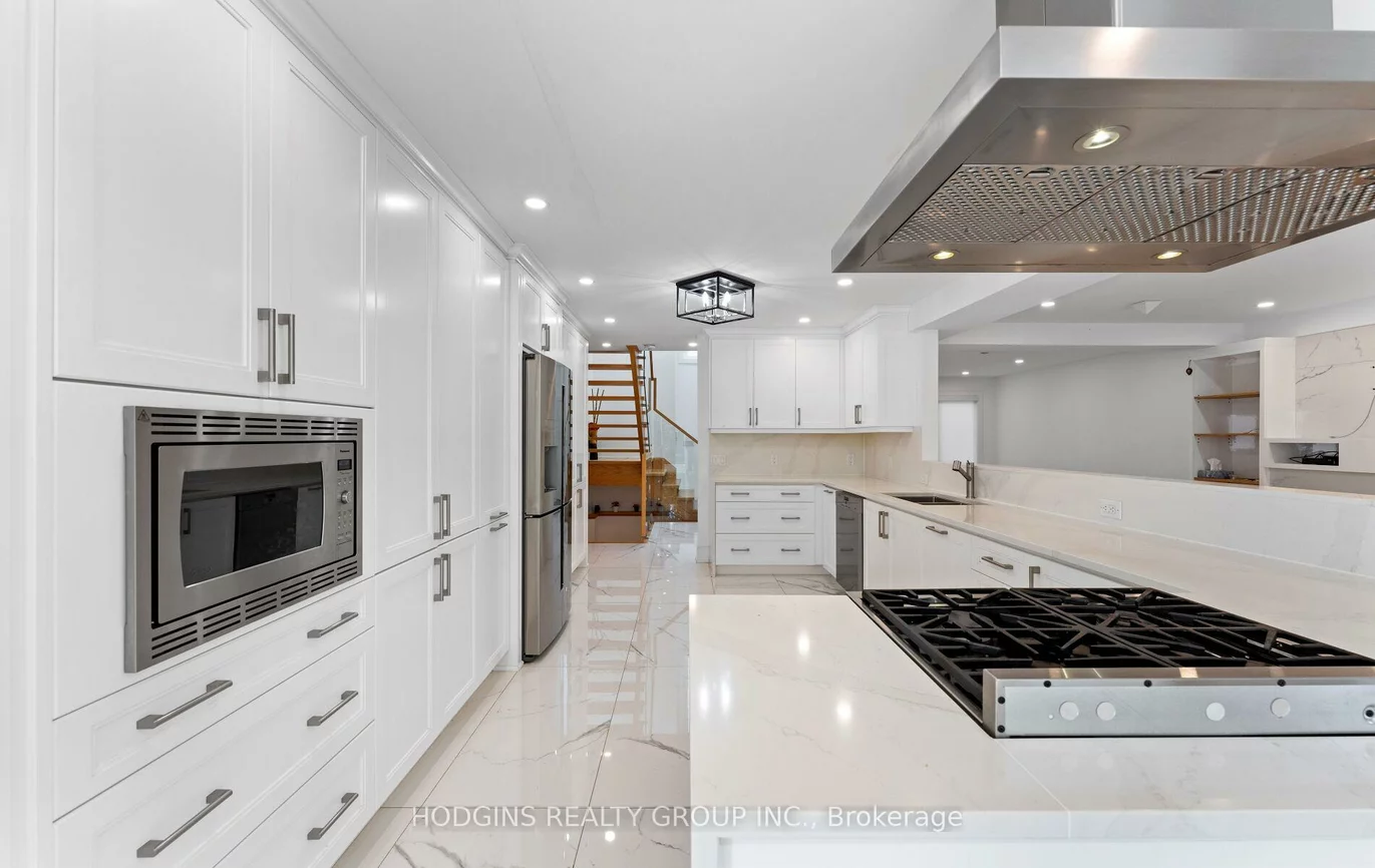 1670, Caverly, Erin Mills, Mississauga