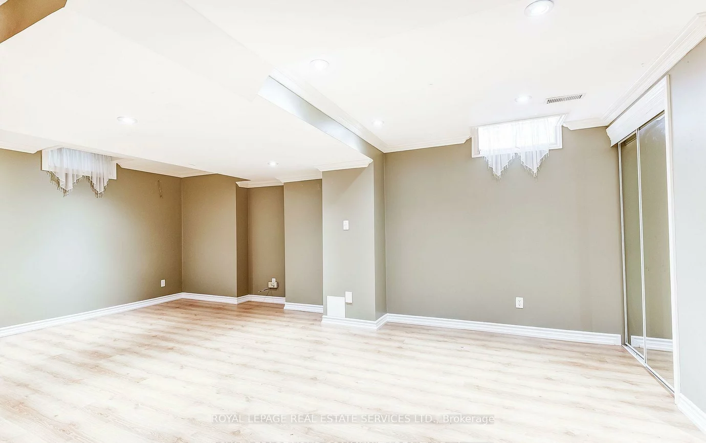 3285, McDowell, Churchill Meadows, Mississauga