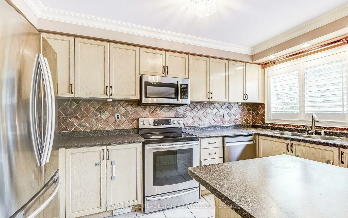 3285, McDowell, Churchill Meadows, Mississauga