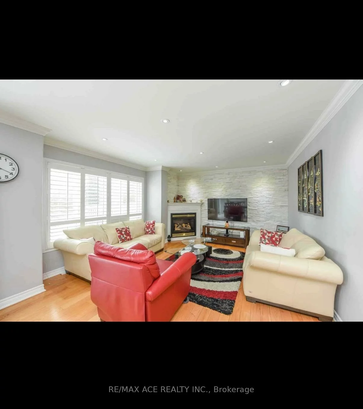 1079, Bluehorn, East Credit, Mississauga