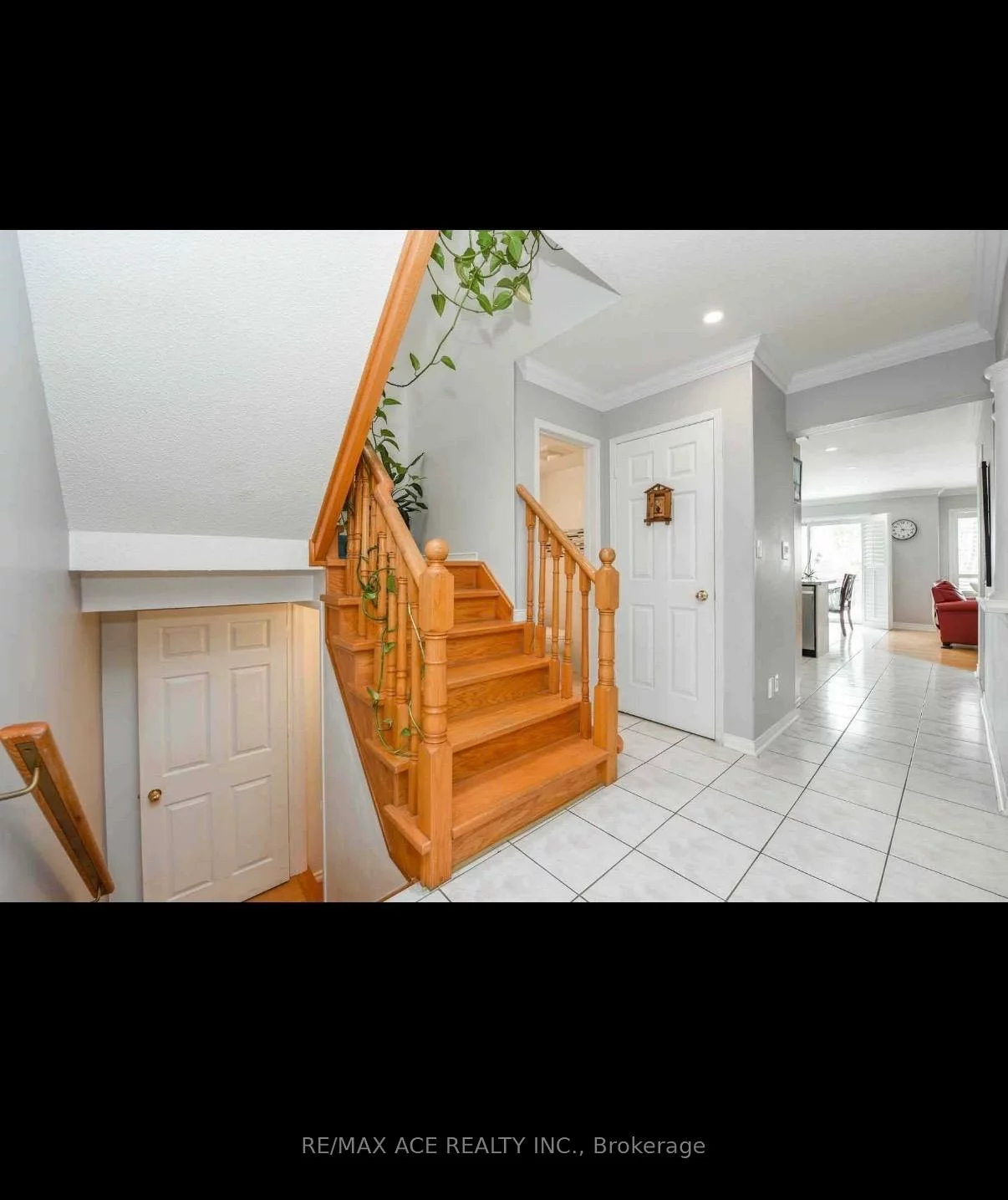 1079, Bluehorn, East Credit, Mississauga
