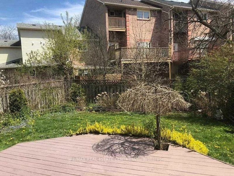 1538, Cuthbert, East Credit, Mississauga