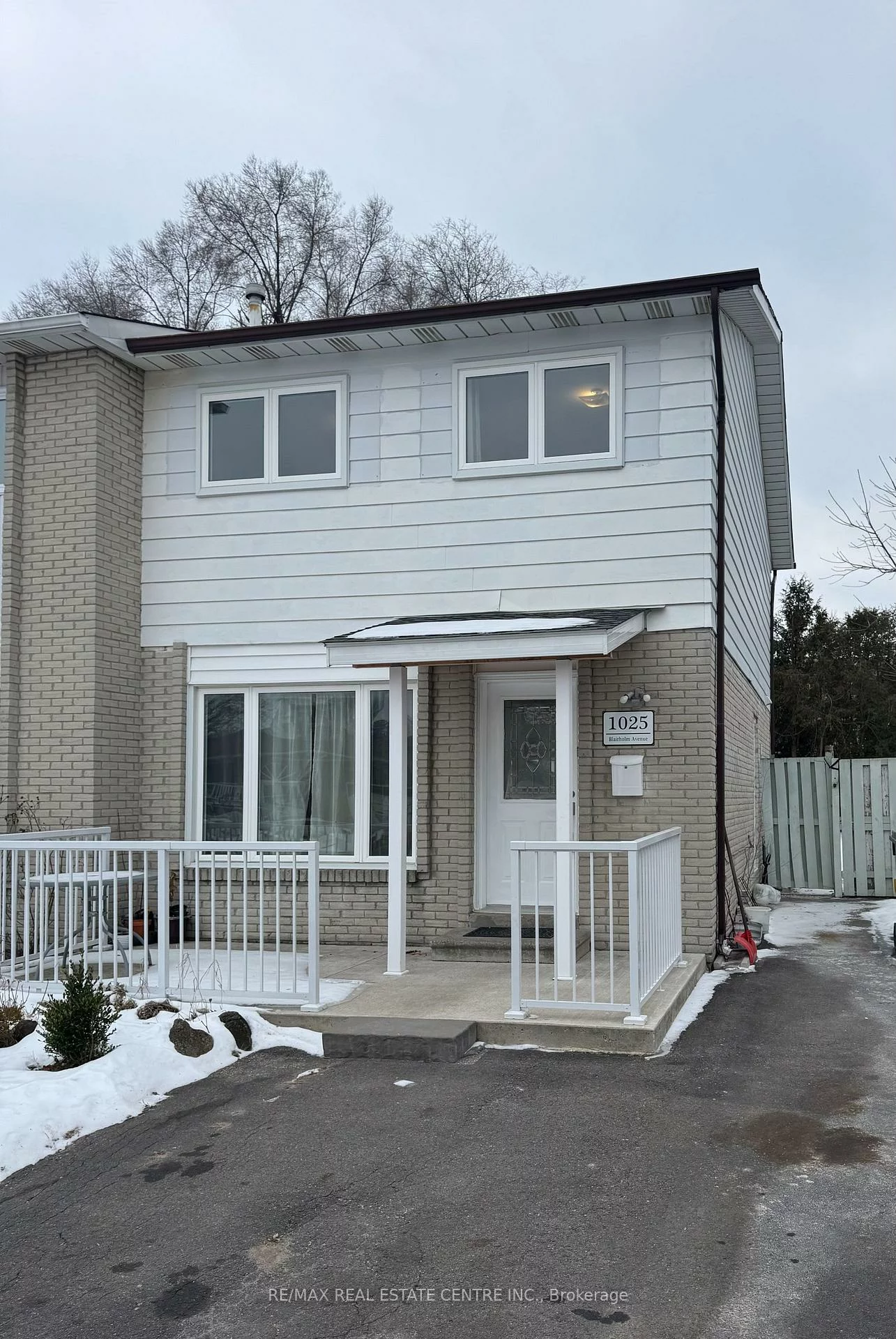 1025, Blairholm, Erindale, Mississauga