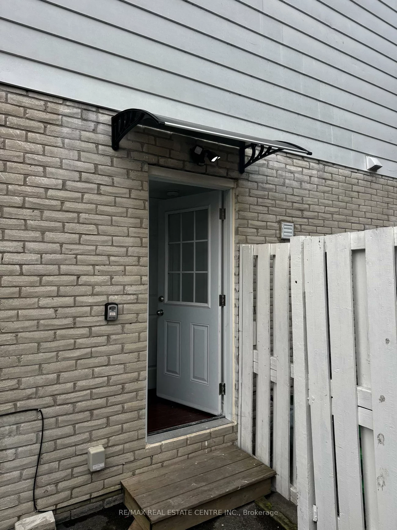 1025, Blairholm, Erindale, Mississauga