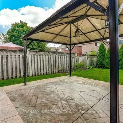 7265, Sandhurst, Lisgar, Mississauga