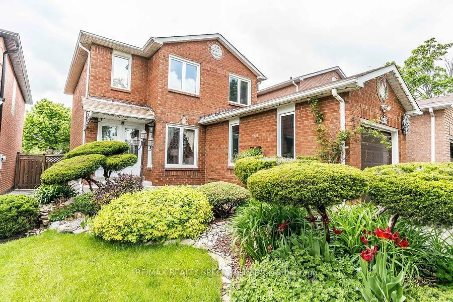 4674, Pemmican, Hurontario, Mississauga