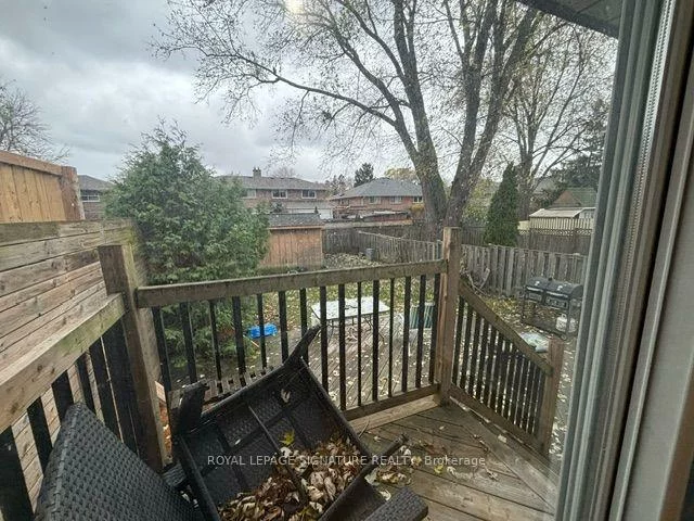 2551, Padstow, Clarkson, Mississauga