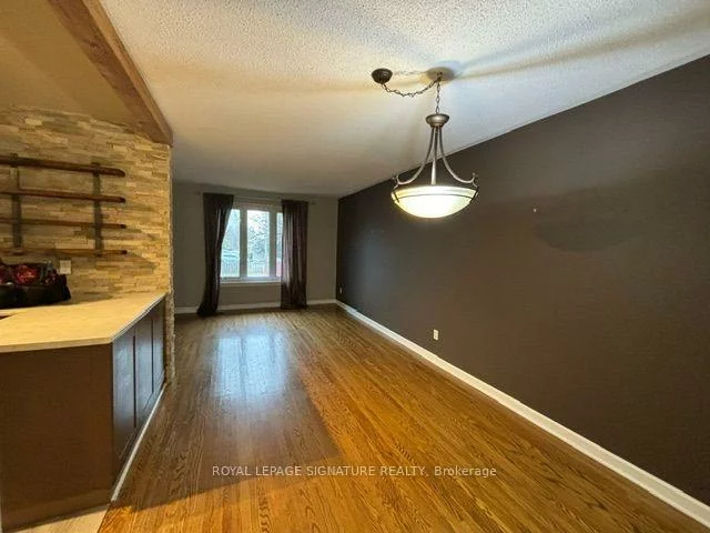 2551, Padstow, Clarkson, Mississauga