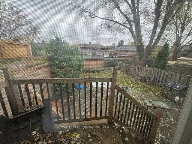 2551, Padstow, Clarkson, Mississauga