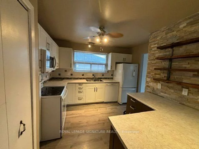 2551, Padstow, Clarkson, Mississauga