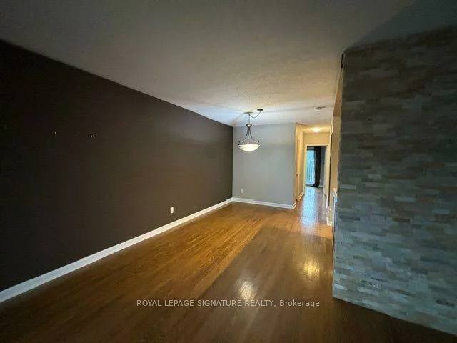 2551, Padstow, Clarkson, Mississauga