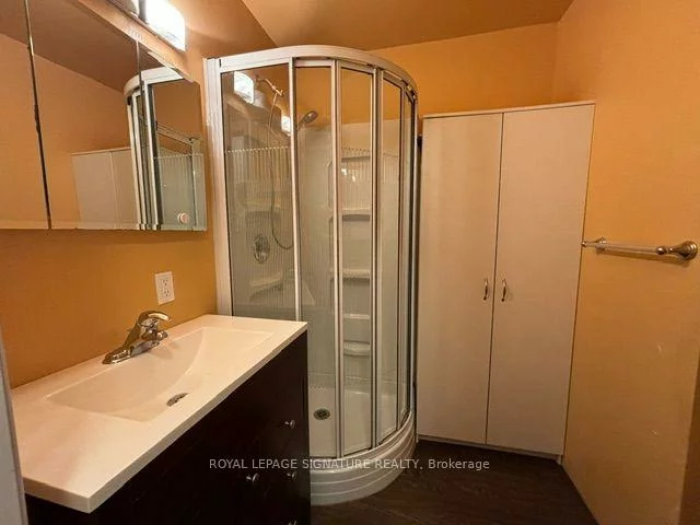 2551, Padstow, Clarkson, Mississauga