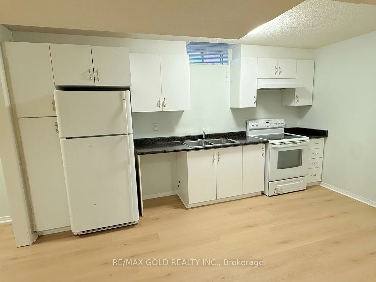 5444, Razorbill, East Credit, Mississauga