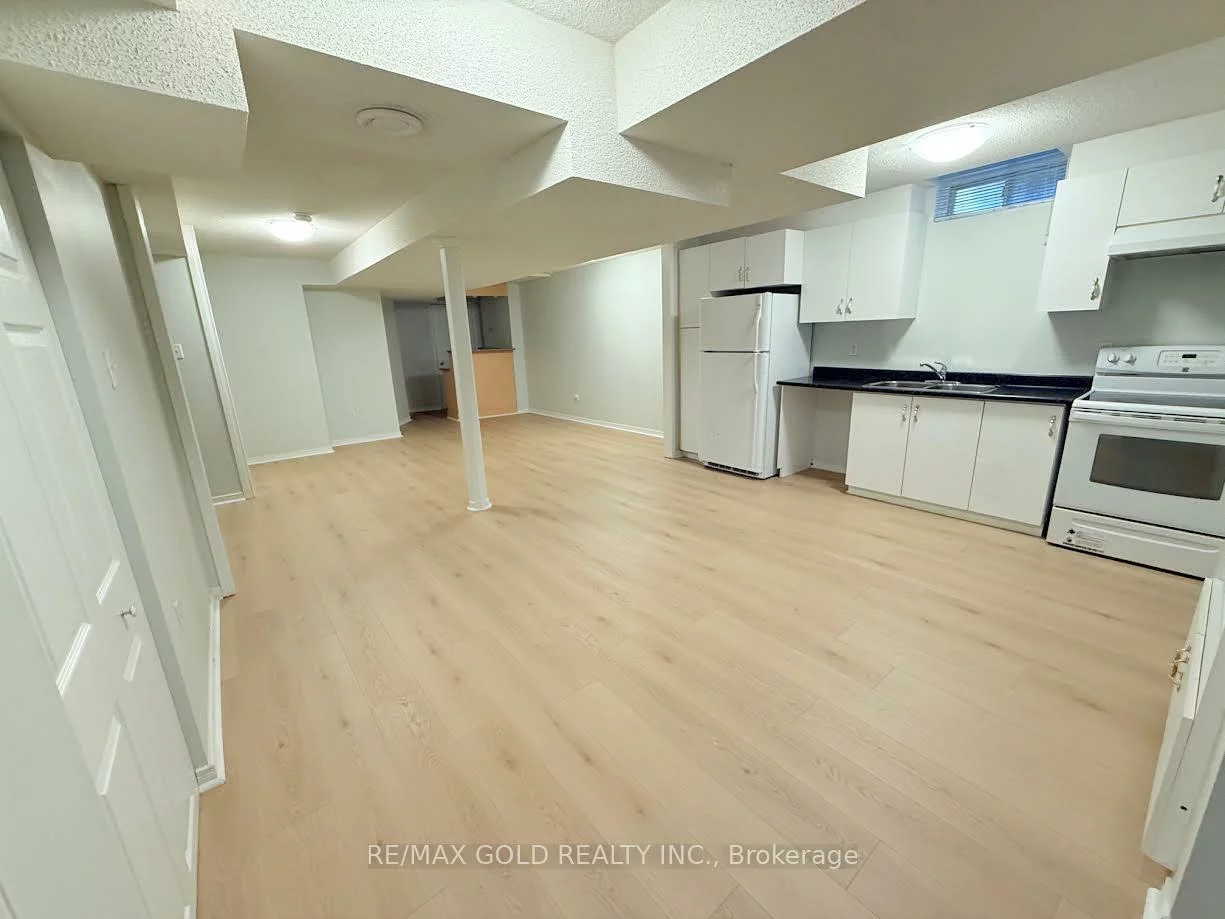 5444, Razorbill, East Credit, Mississauga