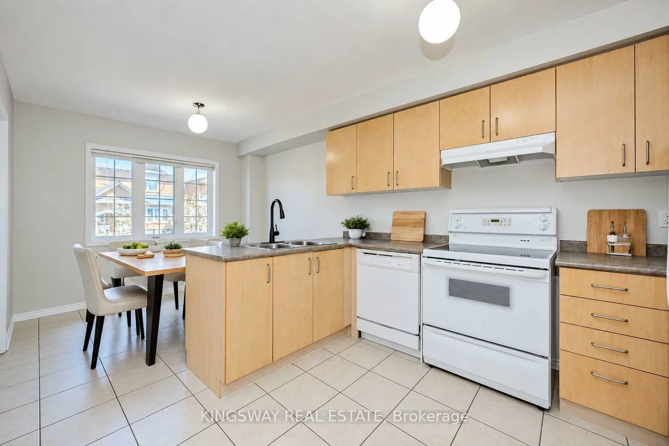 601, Shoreline, Cooksville, Mississauga
