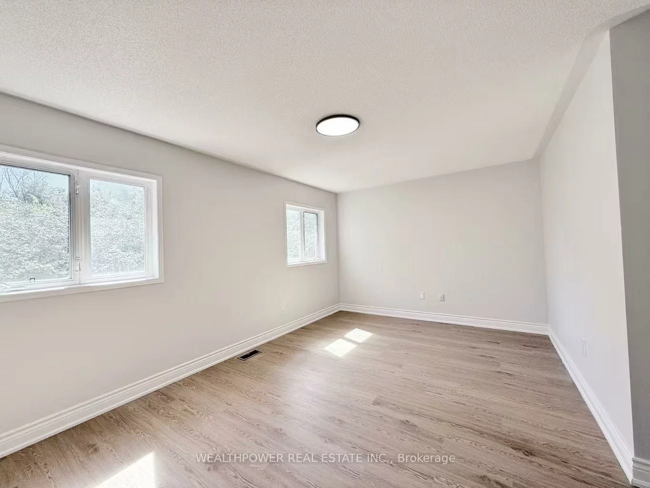 567, Summer Park, Fairview, Mississauga