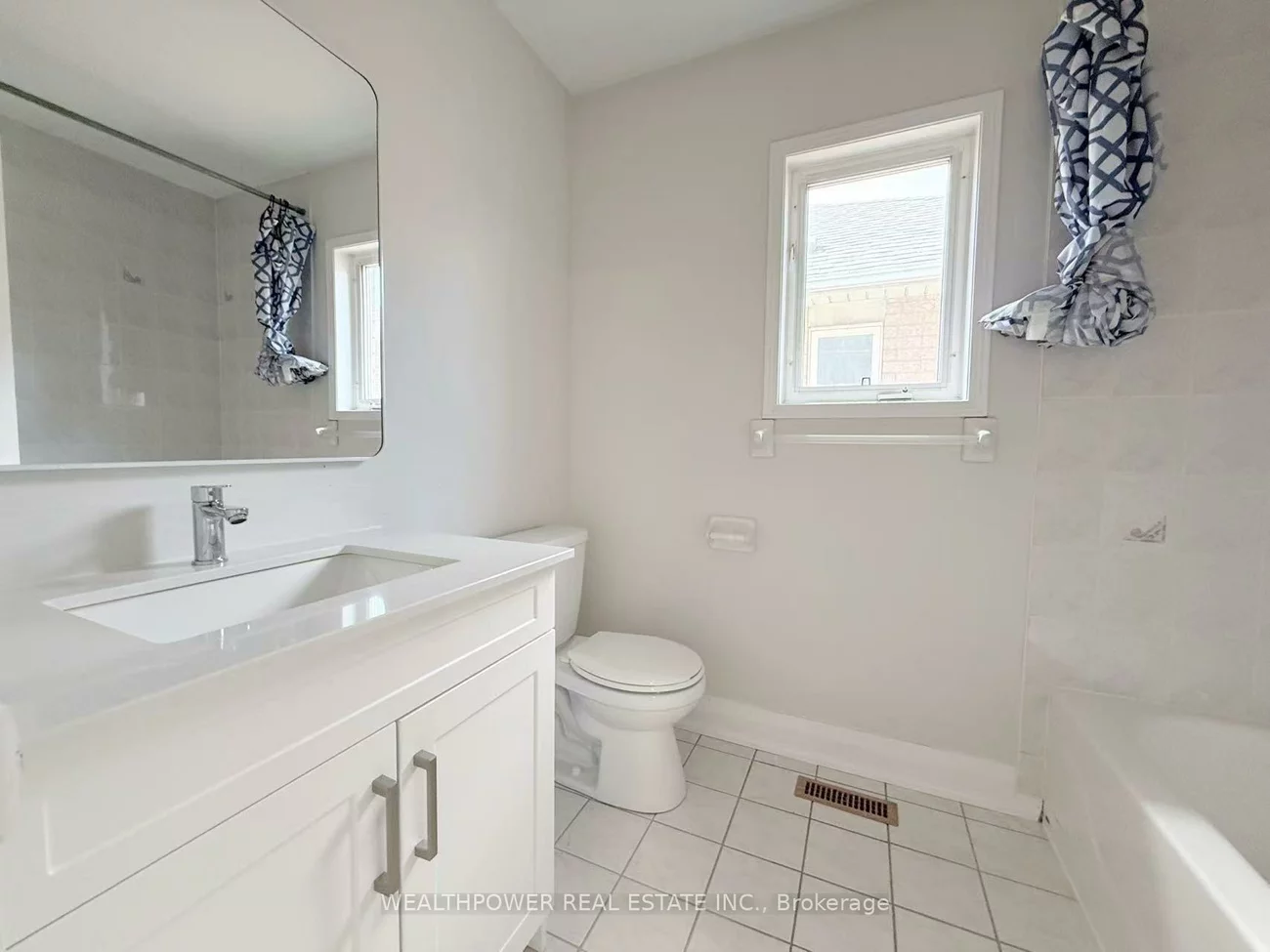 567, Summer Park, Fairview, Mississauga