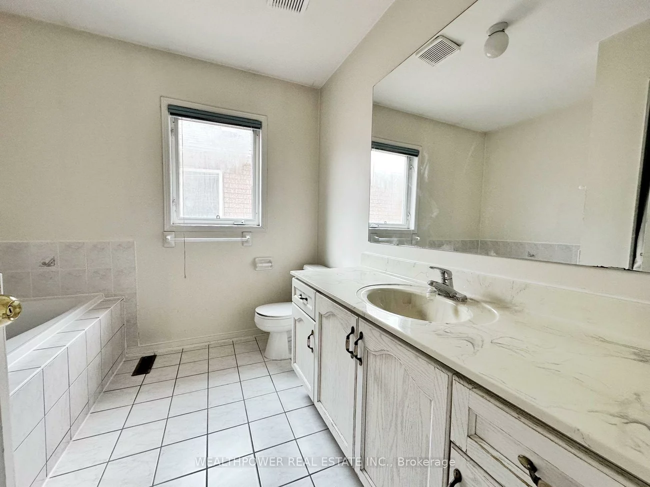 567, Summer Park, Fairview, Mississauga