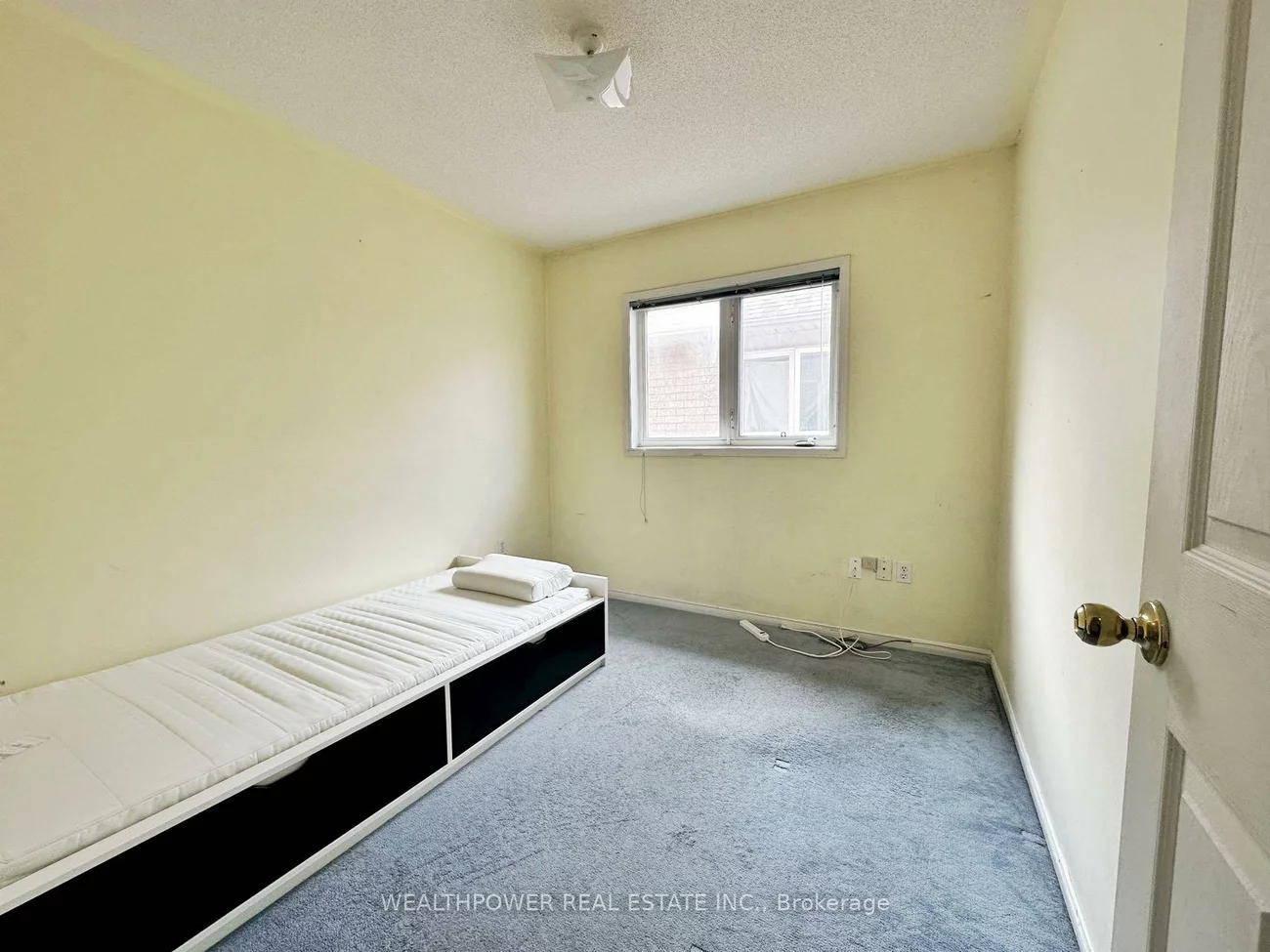 567, Summer Park, Fairview, Mississauga