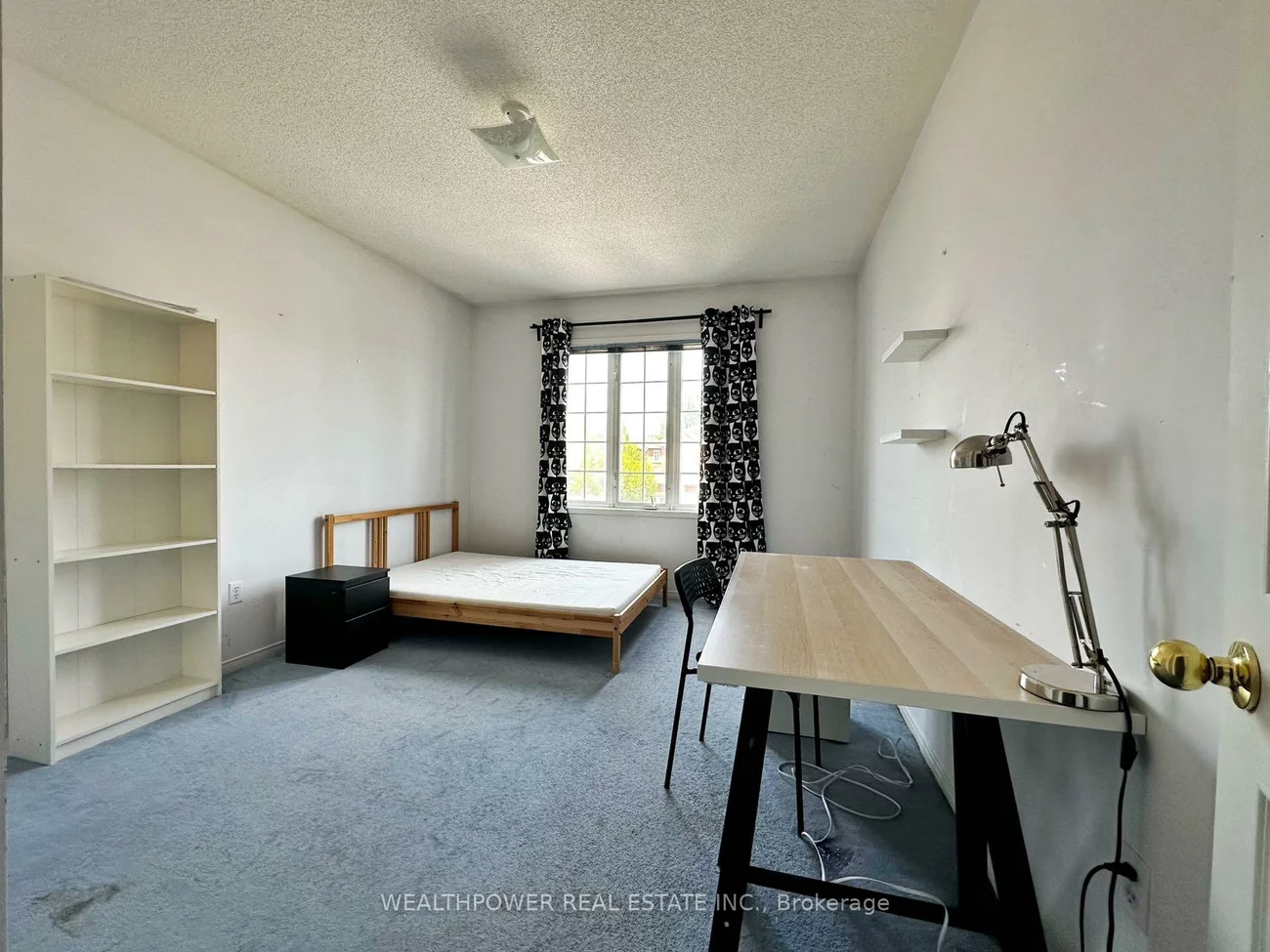 567, Summer Park, Fairview, Mississauga