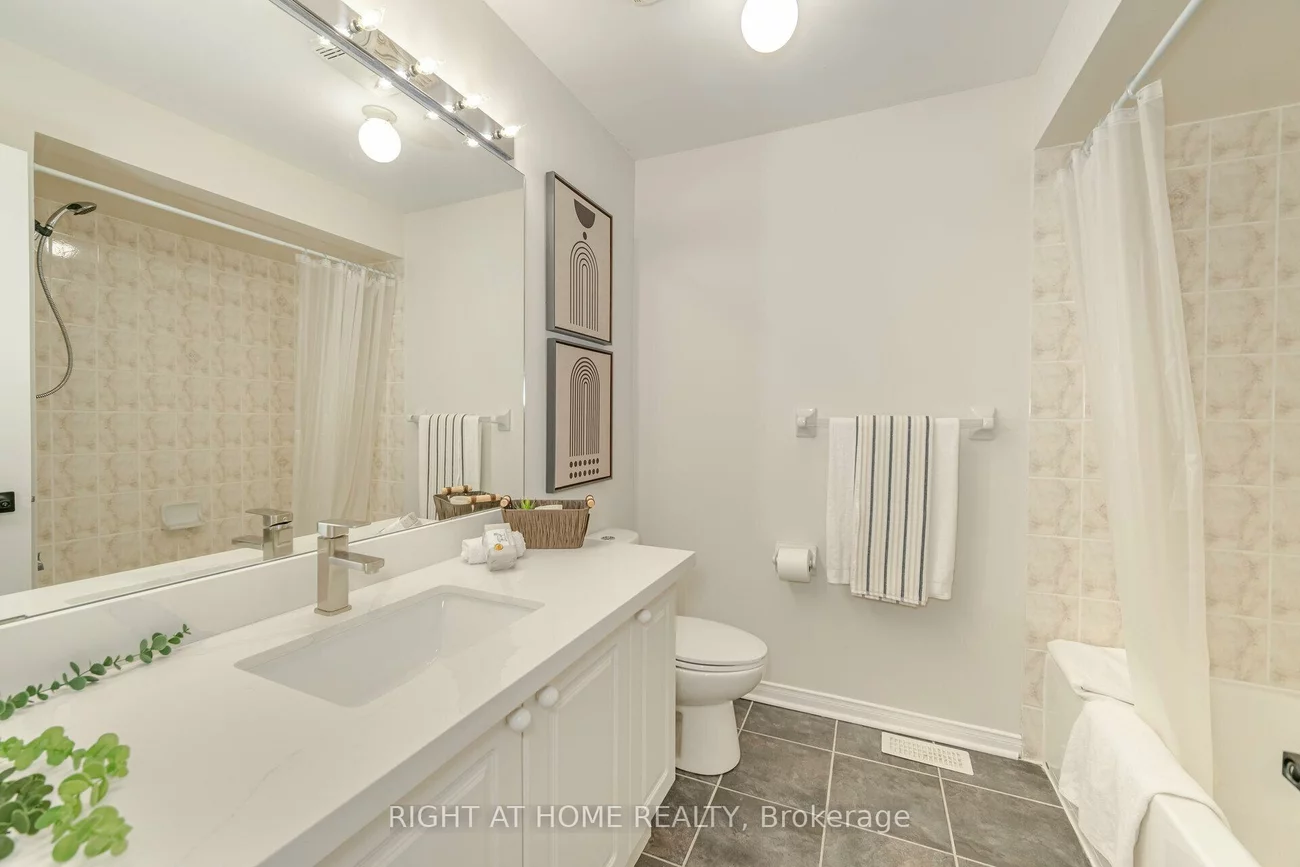 3388, Southwick, Churchill Meadows, Mississauga