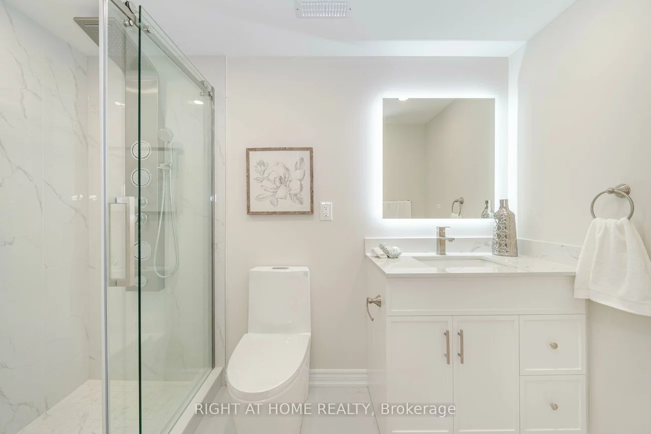 3388, Southwick, Churchill Meadows, Mississauga