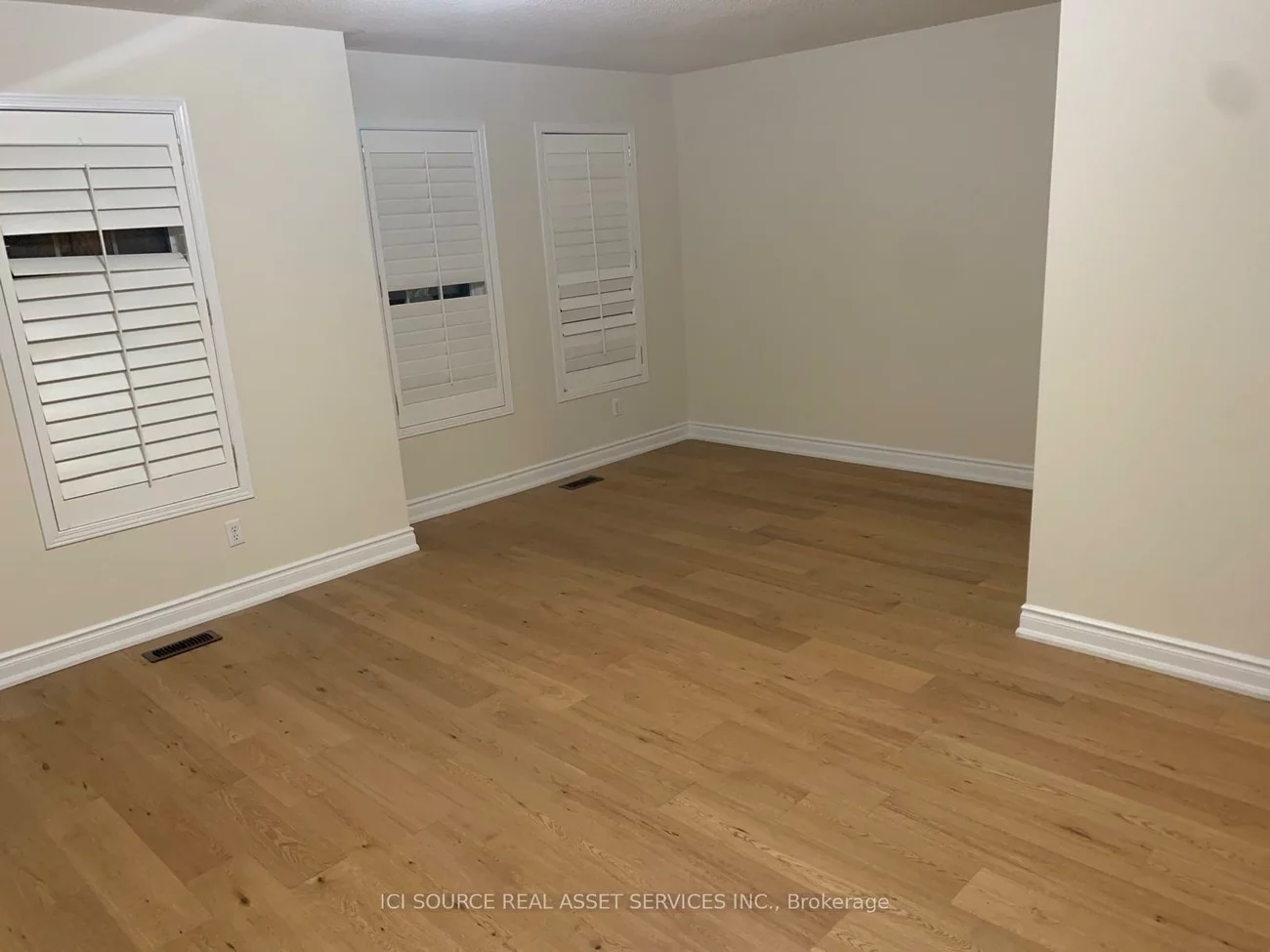 4783, Apple Blossom, East Credit, Mississauga