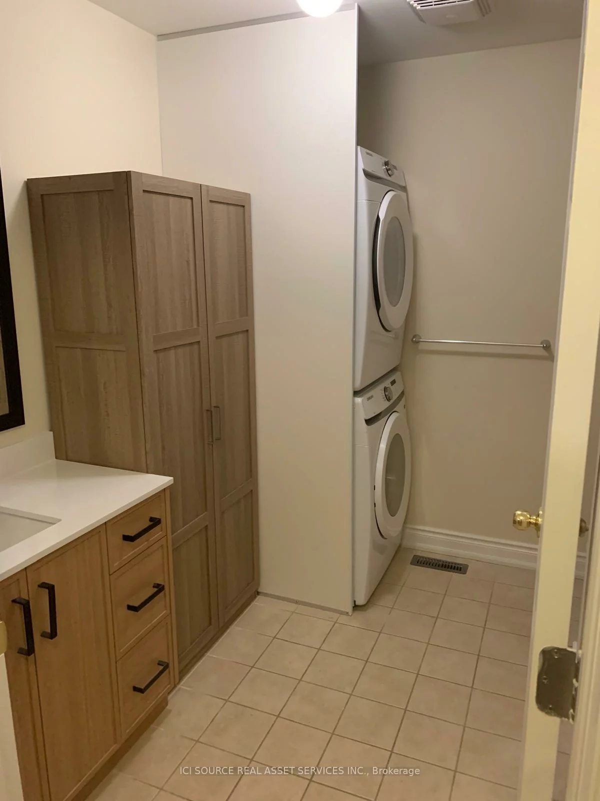 4783, Apple Blossom, East Credit, Mississauga