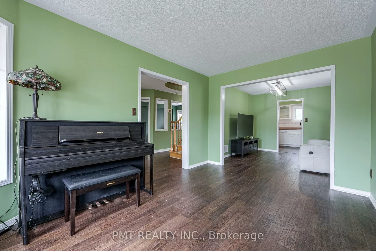 6364, Alderwood, Lisgar, Mississauga