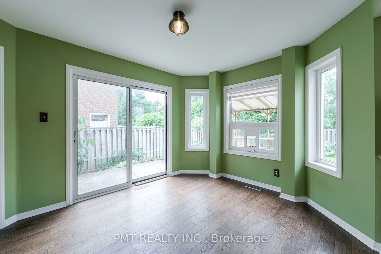 6364, Alderwood, Lisgar, Mississauga