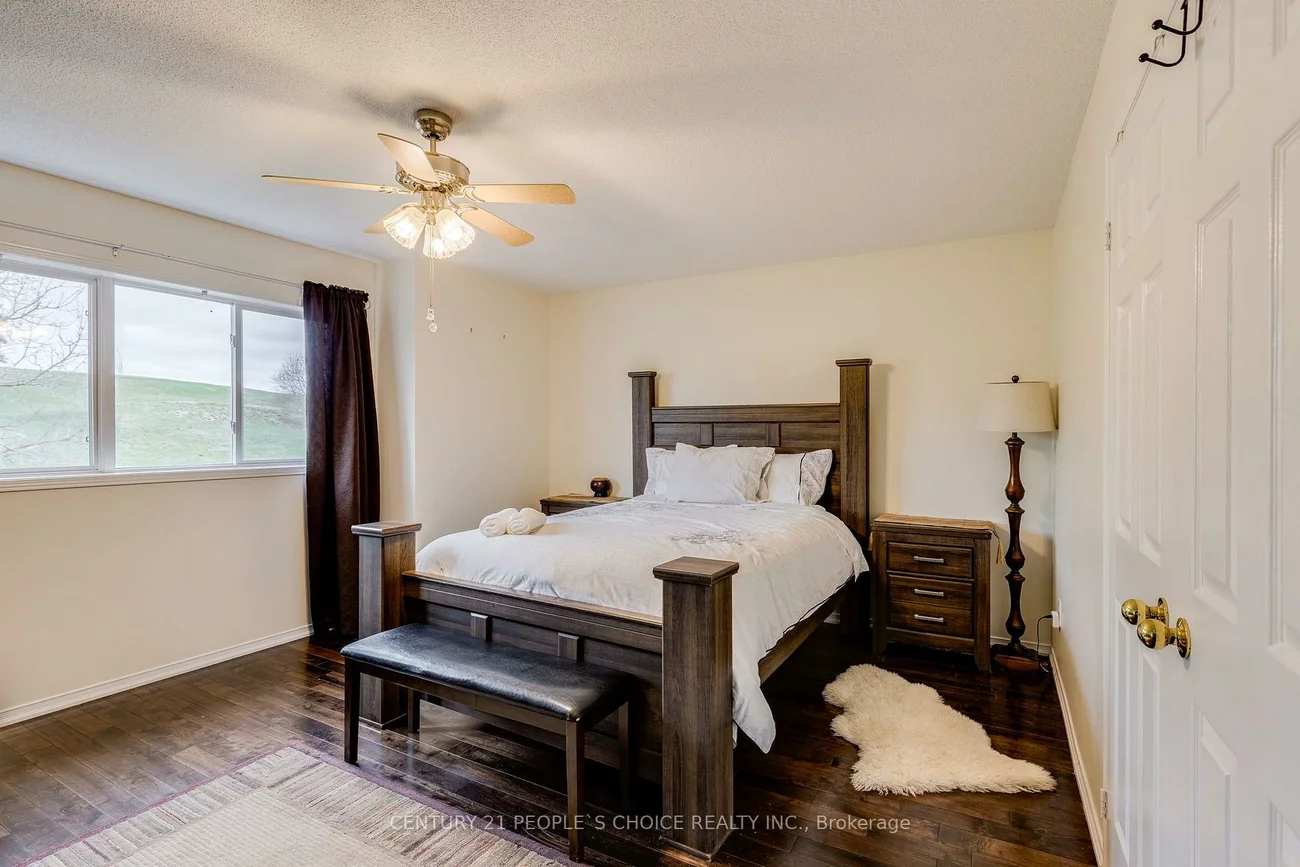 5677, Condor, East Credit, Mississauga