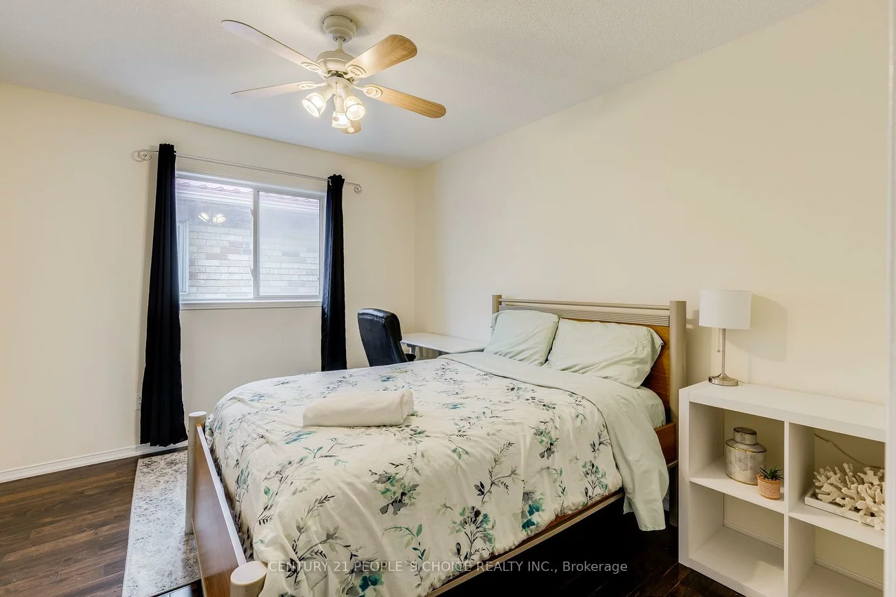 5677, Condor, East Credit, Mississauga