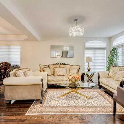 5677, Condor, East Credit, Mississauga