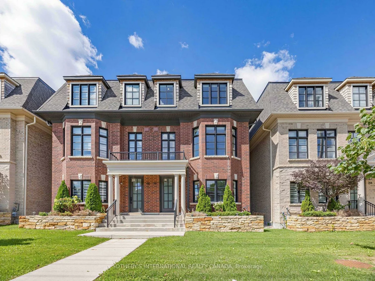 78A, Thomas, Streetsville, Mississauga