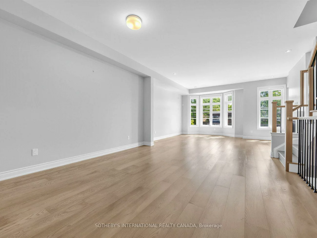 78A, Thomas, Streetsville, Mississauga