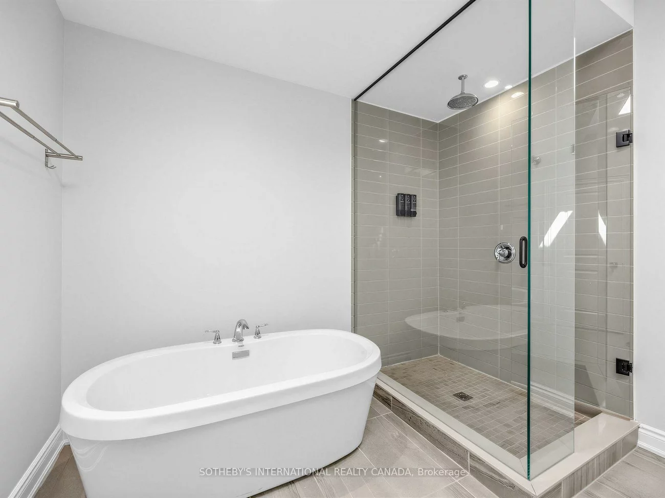 78A, Thomas, Streetsville, Mississauga