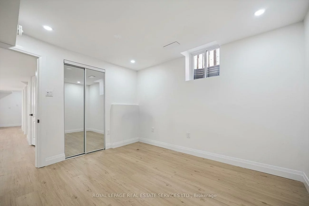 3872, Densbury, Lisgar, Mississauga