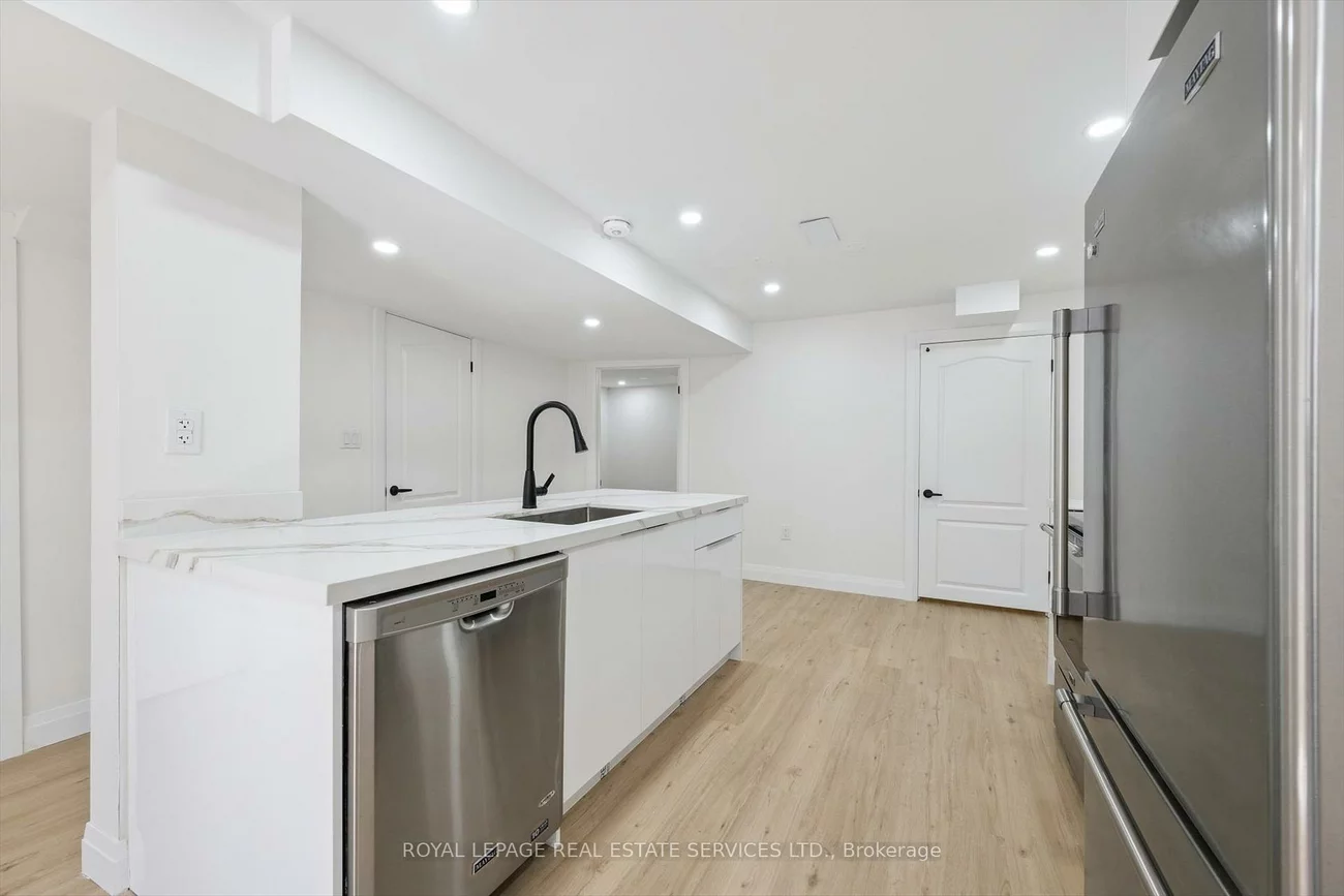 3872, Densbury, Lisgar, Mississauga