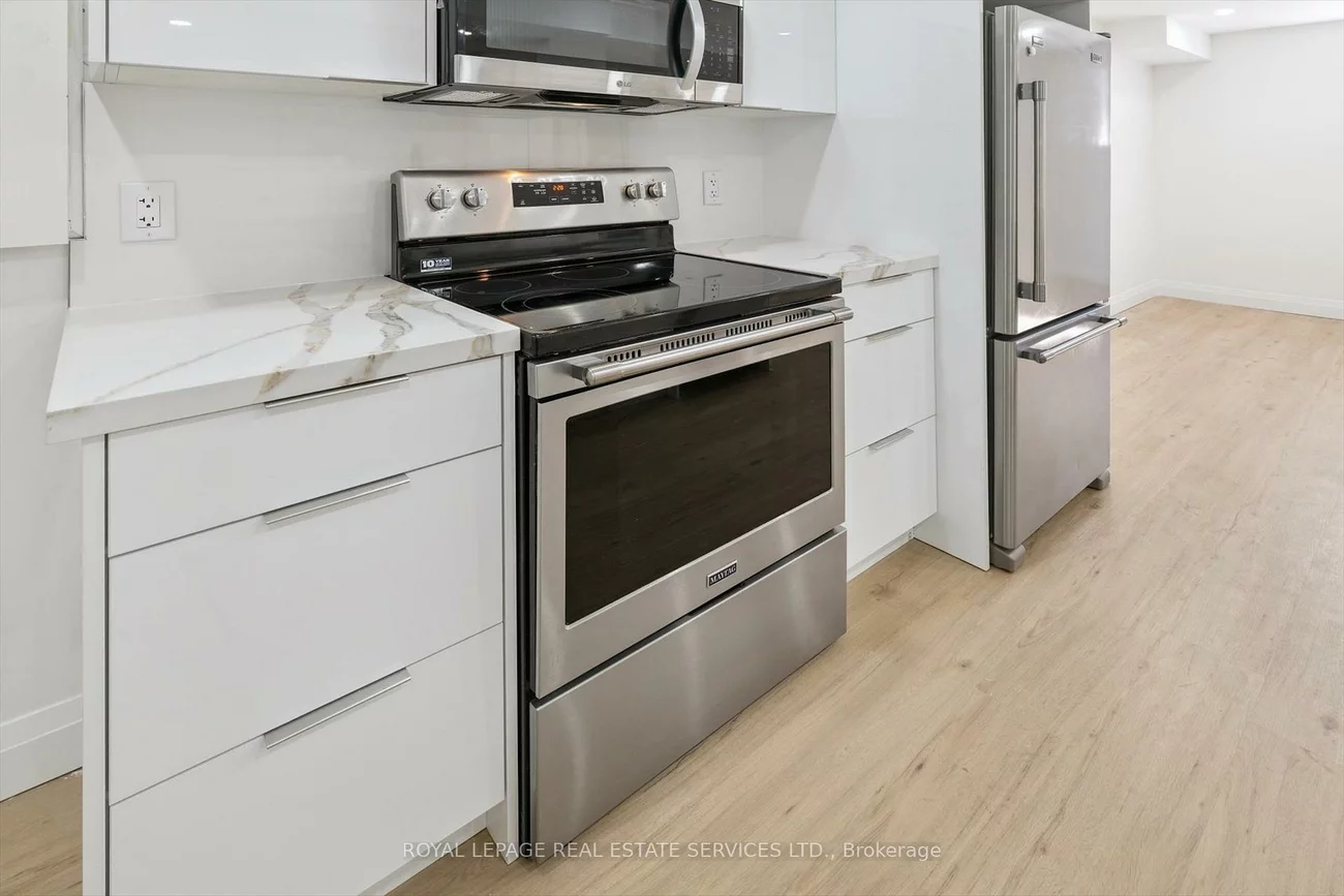 3872, Densbury, Lisgar, Mississauga