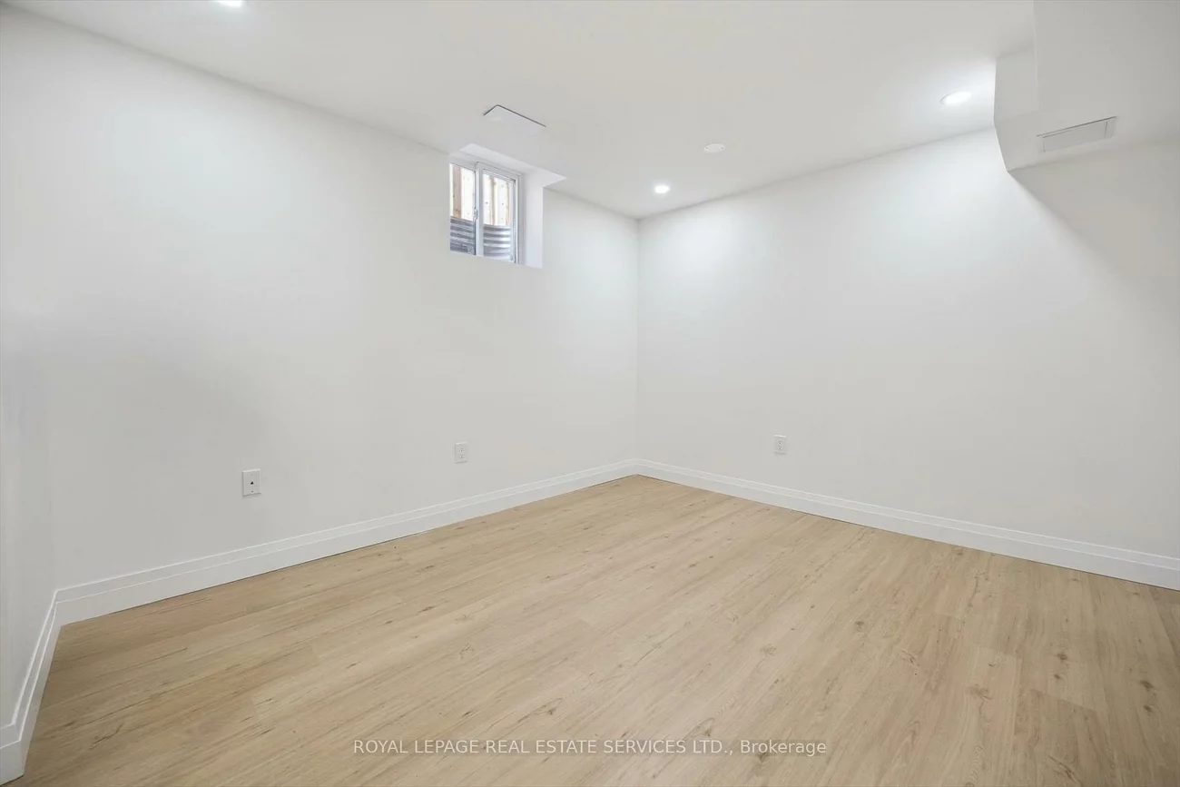 3872, Densbury, Lisgar, Mississauga