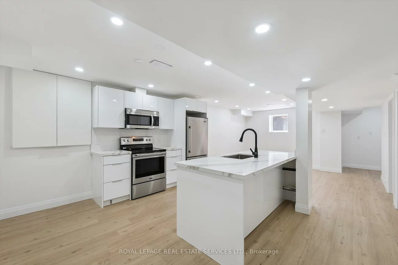 3872, Densbury, Lisgar, Mississauga