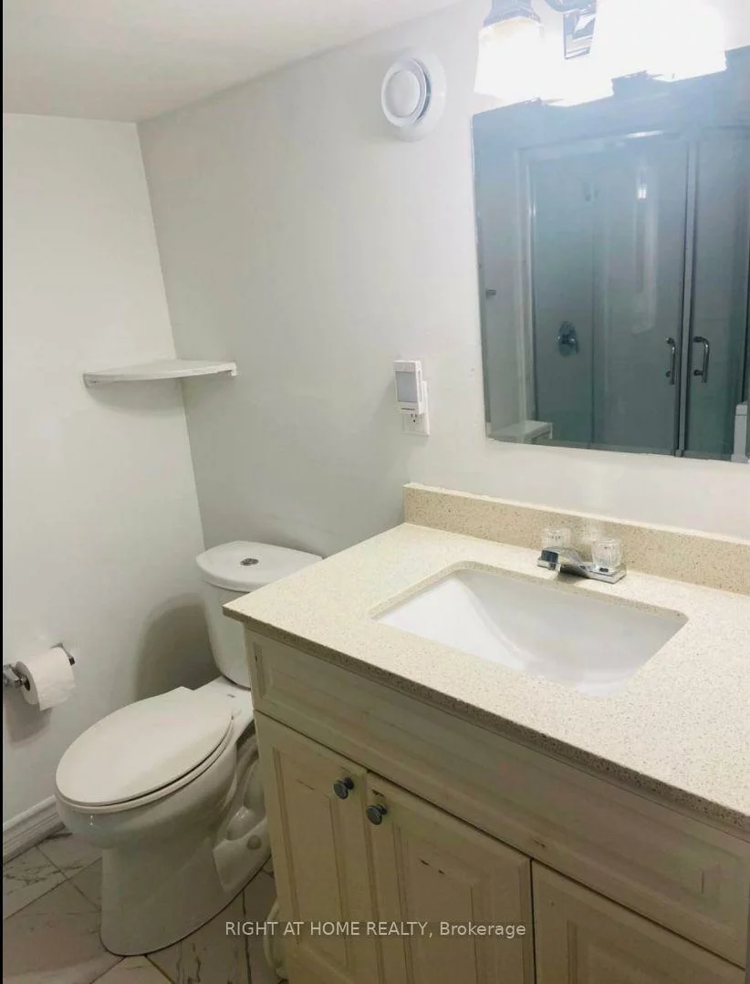 712, Winterton, Hurontario, Mississauga