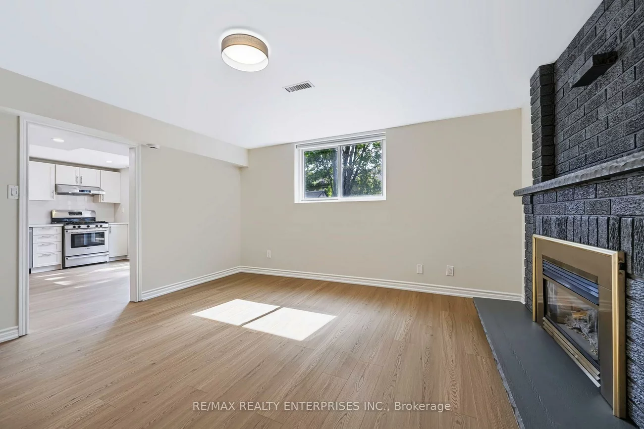 772, Gardner, Lakeview, Mississauga