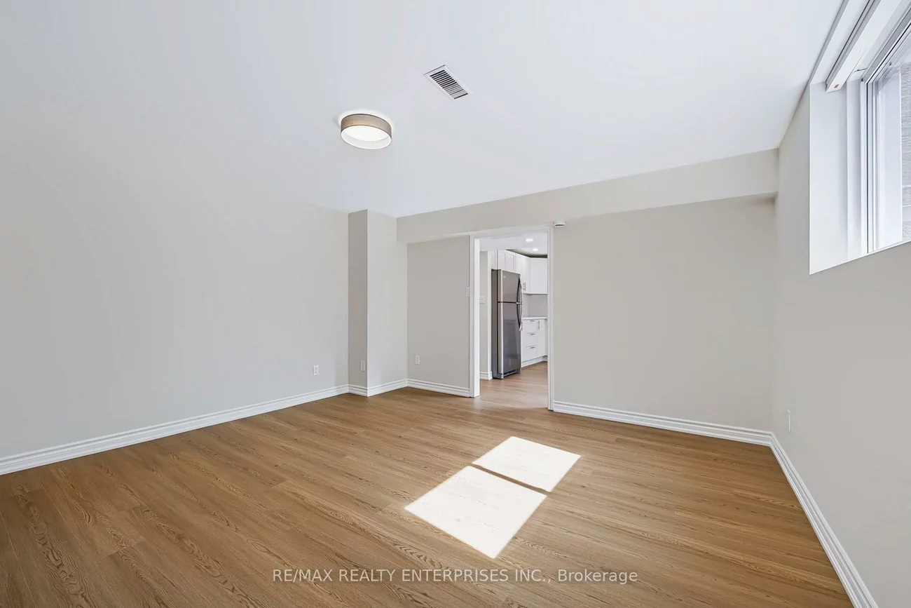 772, Gardner, Lakeview, Mississauga